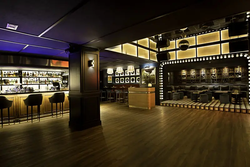 Local Maciá, espacio para eventos en Barcelona: foto 2 de 6