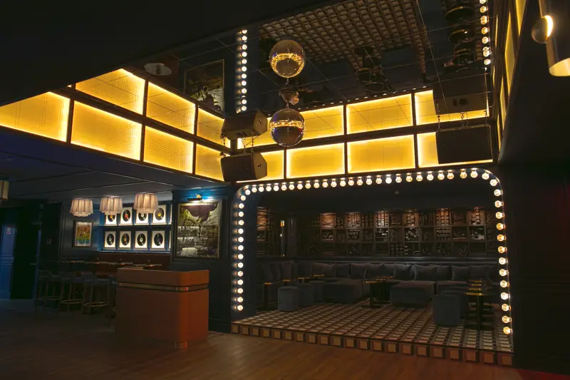 Local Maciá, espacio para eventos en Barcelona: foto 3 de 6